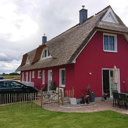 بيت للعطل Haus Elve *